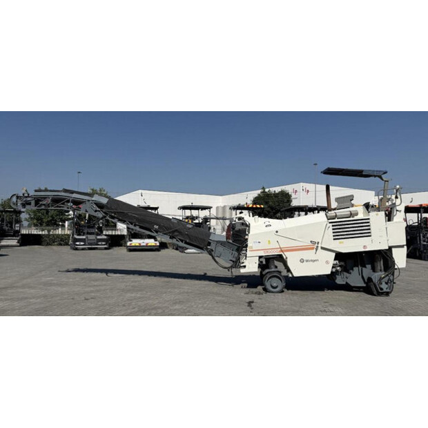 1997 فيرتجين W1000F-47562234