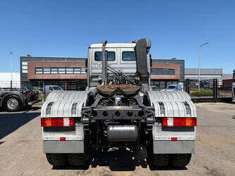 2011-mercedes-benz-actros-1458767-47562591