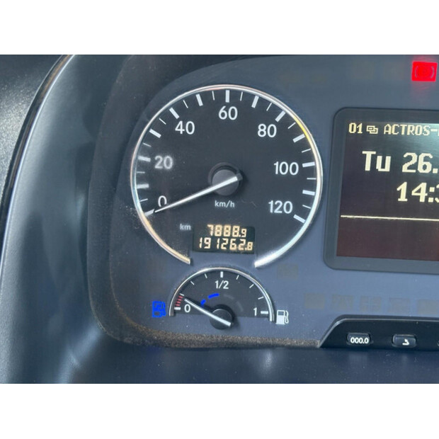 2011 Mercedes-Benz ACTROS-47562599
