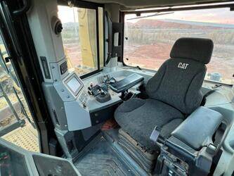 2020-caterpillar-d10t2-1458768-47562680