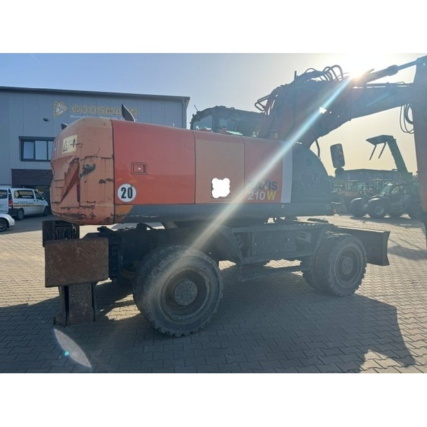 Hitachi ZX210W-3-47569431