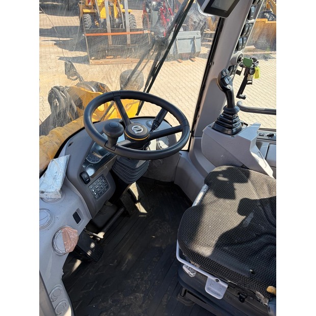 Volvo L45H-47569670