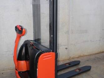 2004-linde-l-12-47570275