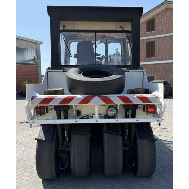 1999 كورينسا CCR 1421-47576458
