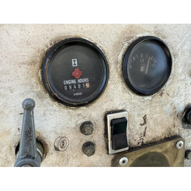 1999 كورينسا CCR 1421-47576503