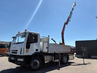 2015-iveco-eurocargo-1458823-47576605
