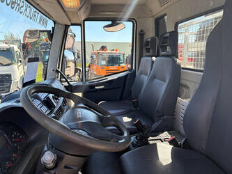 2015-iveco-eurocargo-1458823-47576613