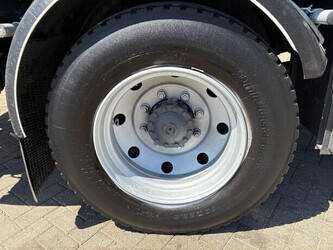 2015-iveco-eurocargo-1458823-47576627