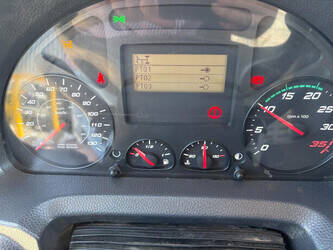 2015-iveco-eurocargo-1458823-47576633