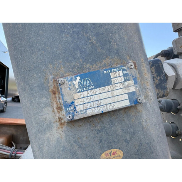 2012 MOL SAF-47576698
