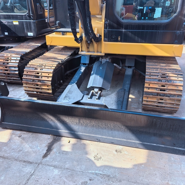 2025 Caterpillar 305.5E-47577335