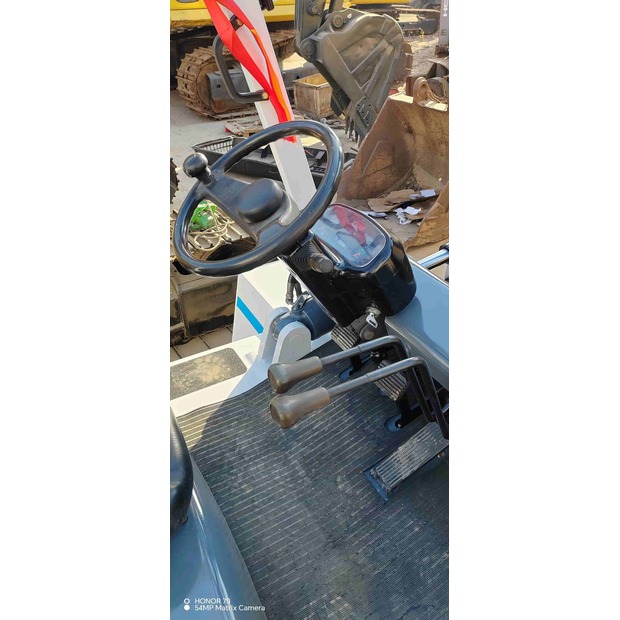 2025 TCM FD100-47577371