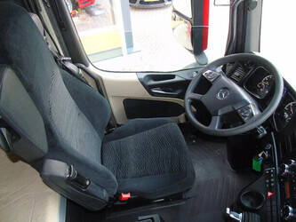 2017-mercedes-benz-actros-1429010-47578881
