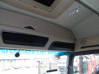 2017-mercedes-benz-actros-1429010-47578895