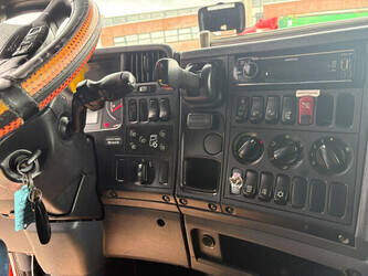 2014-scania-g450-1458892-47578910