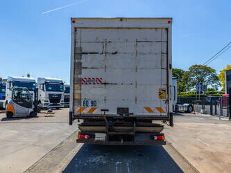 2001-renault-midlum-180-dci-47579001