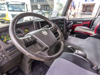2016-volvo-fmx-460-1458898-47579068