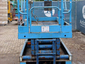 upright-x26-47579848