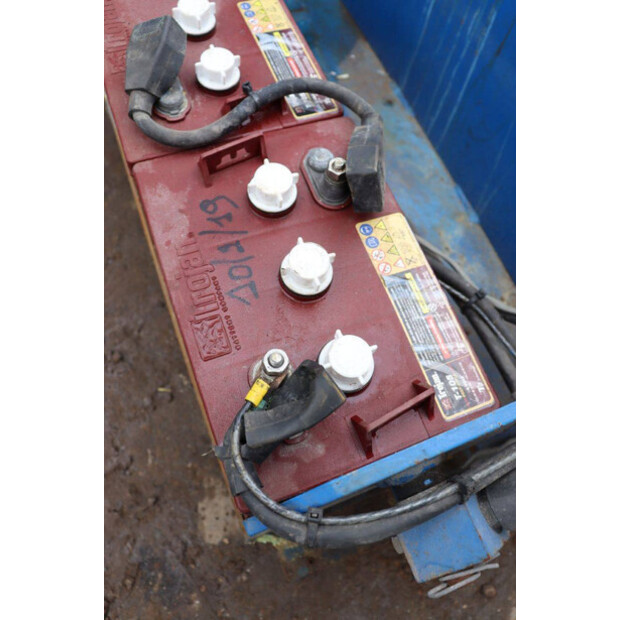 UPRIGHT X26-47579861