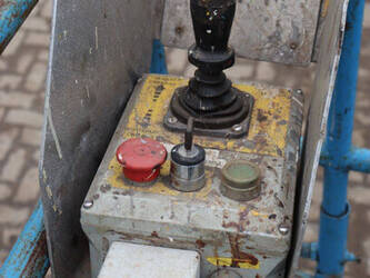 upright-x26-47579865