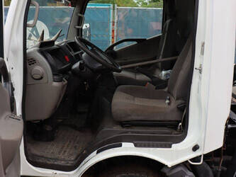2008-nissan-gsr-1458924-47579900