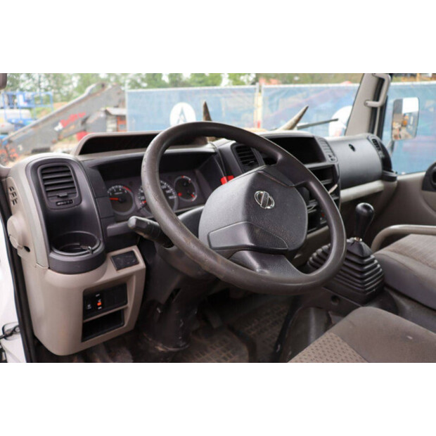2008 NISSAN GSR-47579906