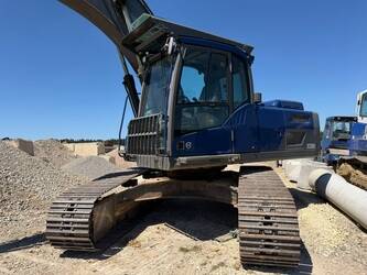2014-volvo-ec220dl-1458979-47588180