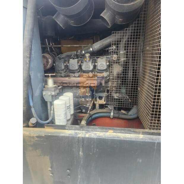1994 اطلس كوبكو XRVS455-47588882