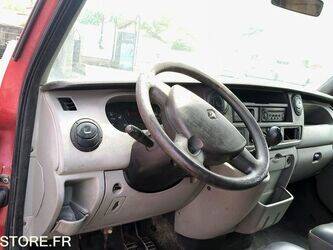 2009-renault-master-1459010-47591771
