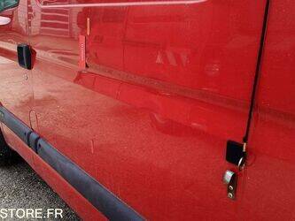 2009-renault-master-1459010-47591788