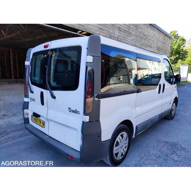 2004 Renault Trafic-47591897