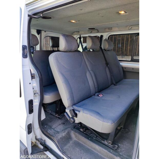 2004 Renault Trafic-47591900