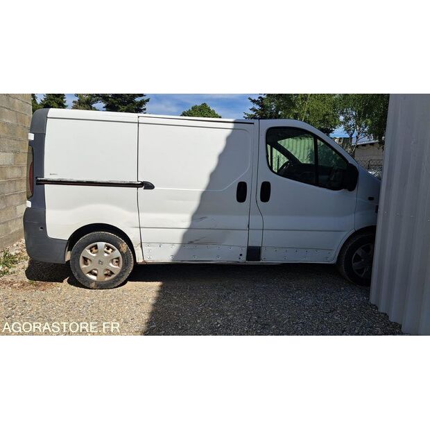 2005 Renault Traffic-47591996