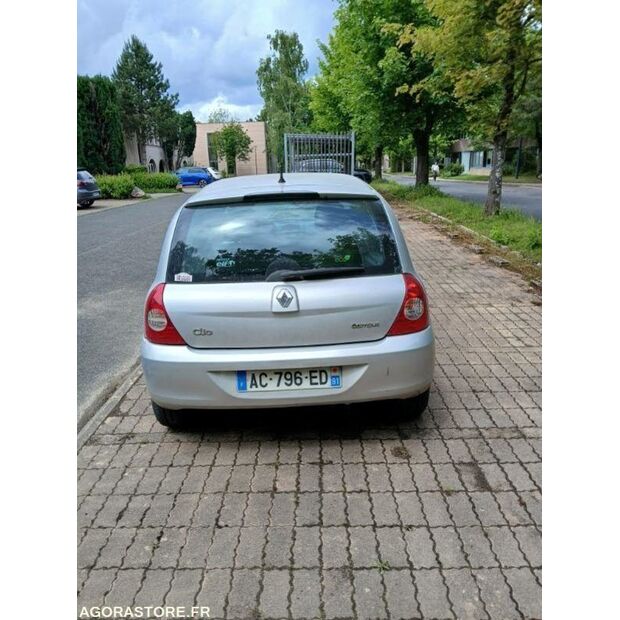 2009 رينو Clio-47592026