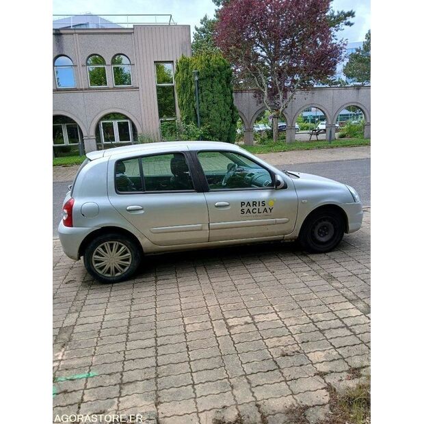 2009 رينو Clio-47592037