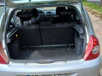 2009-renault-clio-1459018-47592038