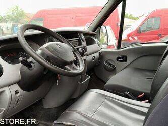 2009-renault-master-1459025-47592286