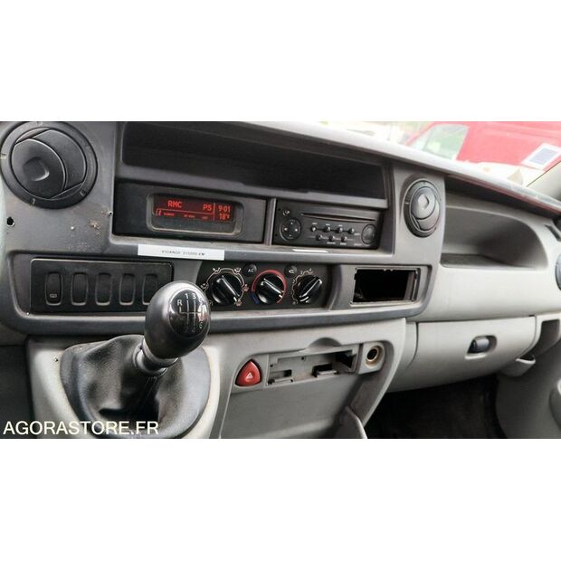 2009 Renault Master-47592289