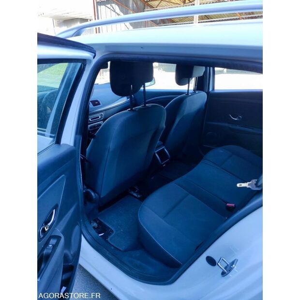 2014 Renault Megane-47592352