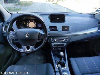 2014-renault-megane-1459026-47592353