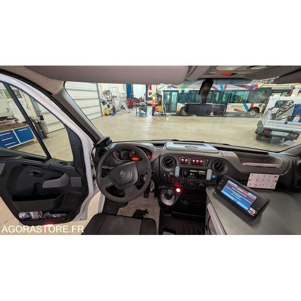 2012 Renault Master-47592399