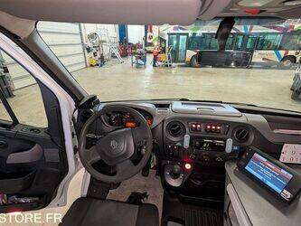 2012-renault-master-1459029-47592399
