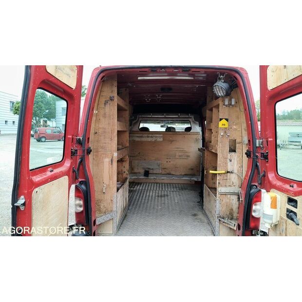 2009 Renault Master-47592538