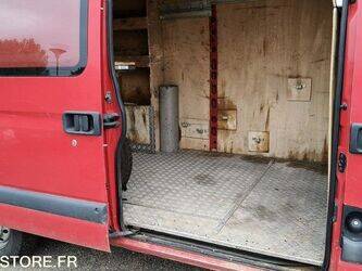 2009-renault-master-1459032-47592541
