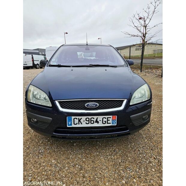 2006 Ford Focus-47592729