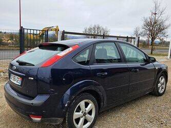 2006-ford-focus-1459036-47592731