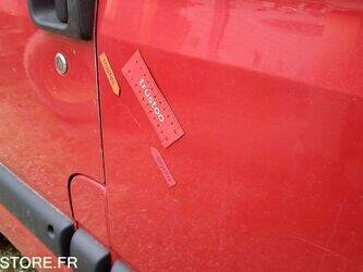 2009-renault-master-1459040-47592809
