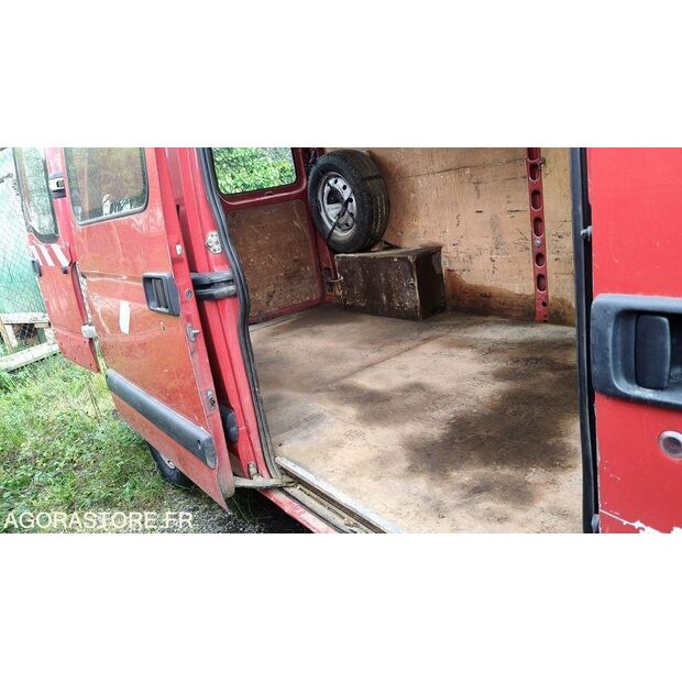 2009 Renault Master-47592810