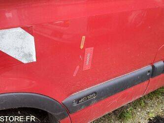 2009-renault-master-1459040-47592823