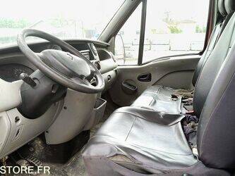 2008-renault-master-1459042-47592974